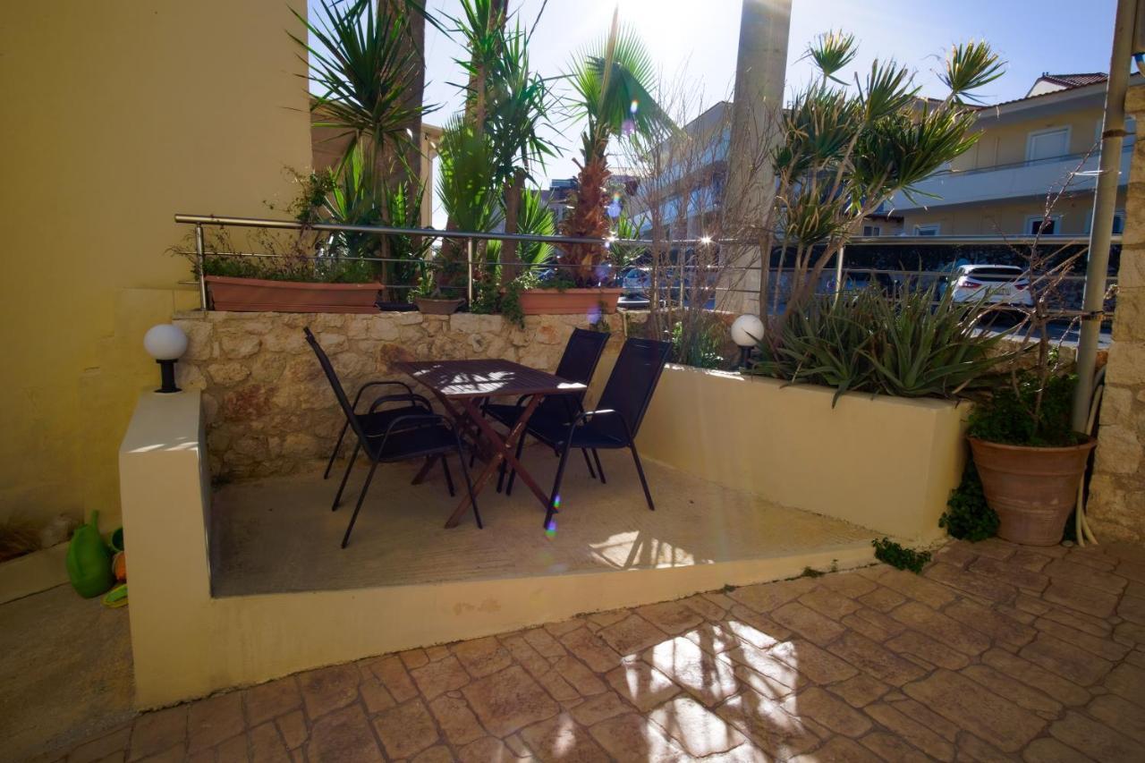 Blue Villas Agia Marina  Ngoại thất bức ảnh