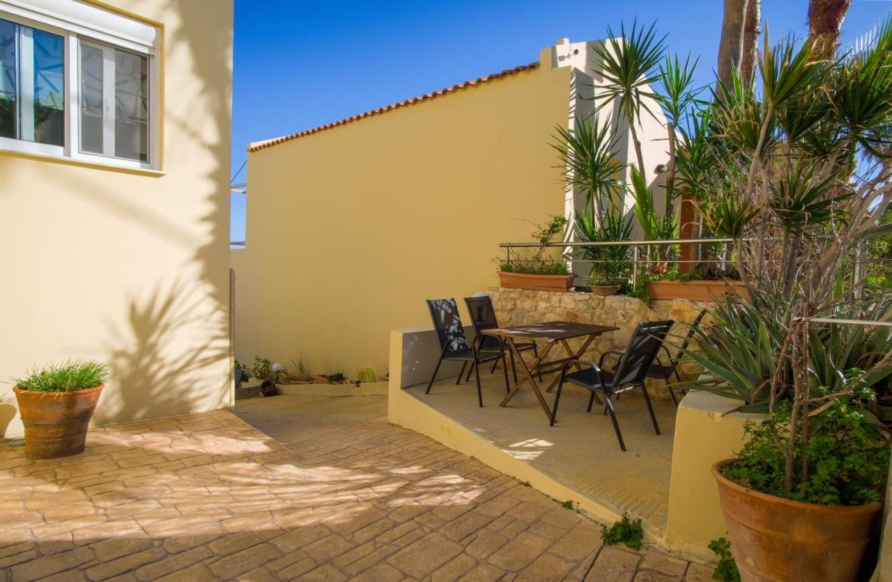 Blue Villas Agia Marina  Ngoại thất bức ảnh