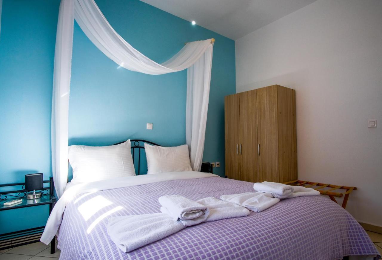 Blue Villas Agia Marina  Ngoại thất bức ảnh