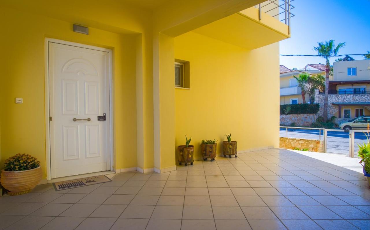 Blue Villas Agia Marina  Ngoại thất bức ảnh